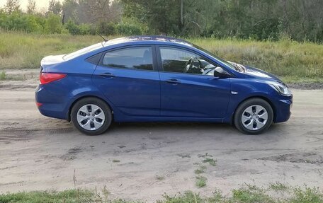 Hyundai Solaris II рестайлинг, 2013 год, 710 000 рублей, 5 фотография