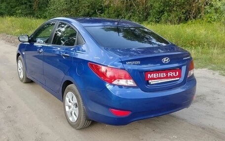 Hyundai Solaris II рестайлинг, 2013 год, 710 000 рублей, 2 фотография
