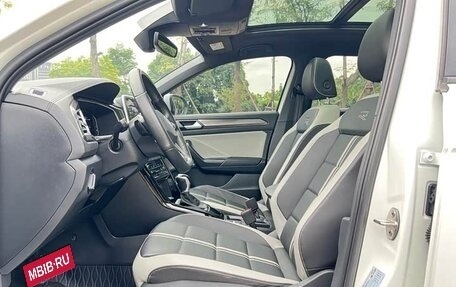 Volkswagen T-Roc I, 2023 год, 1 450 285 рублей, 10 фотография