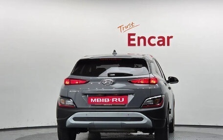 Hyundai Kona I, 2022 год, 1 710 000 рублей, 4 фотография