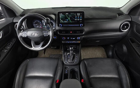 Hyundai Kona I, 2022 год, 1 710 000 рублей, 6 фотография