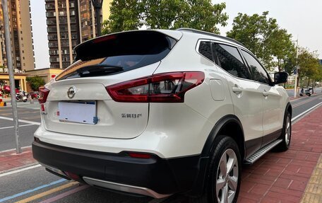Nissan Qashqai, 2022 год, 1 698 000 рублей, 6 фотография