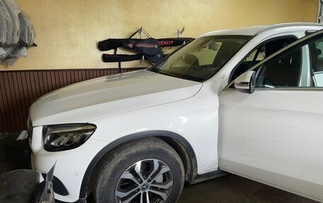 Mercedes-Benz GLC, 2018 год, 3 400 000 рублей, 1 фотография