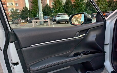 Toyota Camry, 2019 год, 2 750 000 рублей, 9 фотография