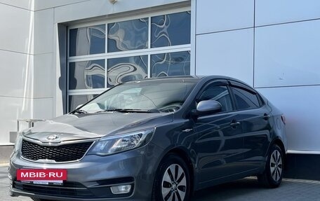 KIA Rio III рестайлинг, 2015 год, 975 000 рублей, 3 фотография