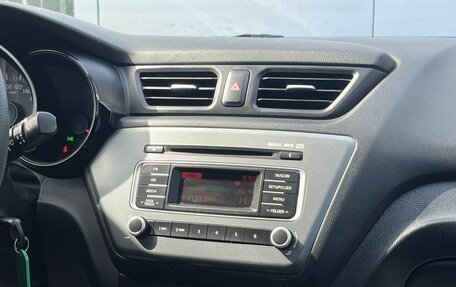 KIA Rio III рестайлинг, 2015 год, 975 000 рублей, 13 фотография