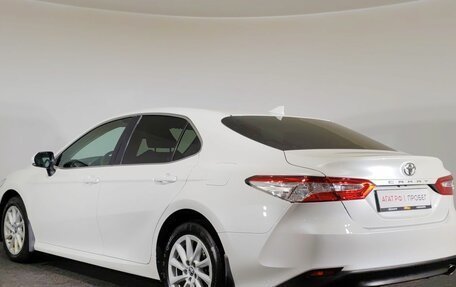 Toyota Camry, 2021 год, 3 010 000 рублей, 7 фотография