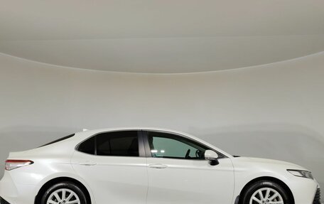 Toyota Camry, 2021 год, 3 010 000 рублей, 4 фотография