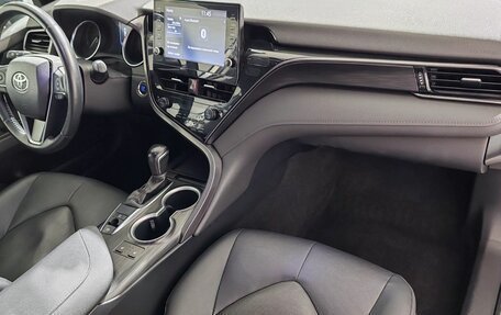 Toyota Camry, 2021 год, 3 010 000 рублей, 15 фотография
