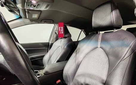 Toyota Camry, 2021 год, 3 010 000 рублей, 13 фотография