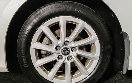 Toyota Camry, 2021 год, 3 010 000 рублей, 32 фотография