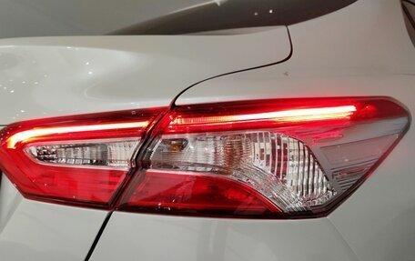 Toyota Camry, 2021 год, 3 010 000 рублей, 31 фотография