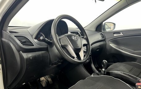 Hyundai Solaris II рестайлинг, 2014 год, 760 000 рублей, 10 фотография