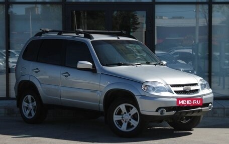 Chevrolet Niva I рестайлинг, 2016 год, 600 000 рублей, 3 фотография
