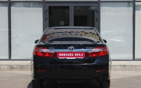 Toyota Camry, 2014 год, 2 130 000 рублей, 6 фотография