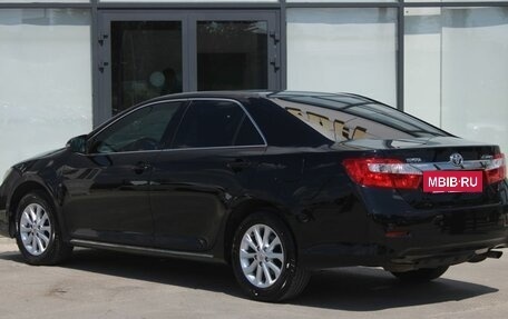Toyota Camry, 2014 год, 2 130 000 рублей, 7 фотография