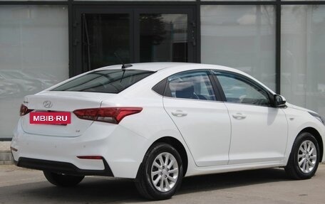 Hyundai Solaris II рестайлинг, 2018 год, 1 420 000 рублей, 5 фотография