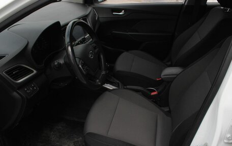 Hyundai Solaris II рестайлинг, 2018 год, 1 420 000 рублей, 14 фотография
