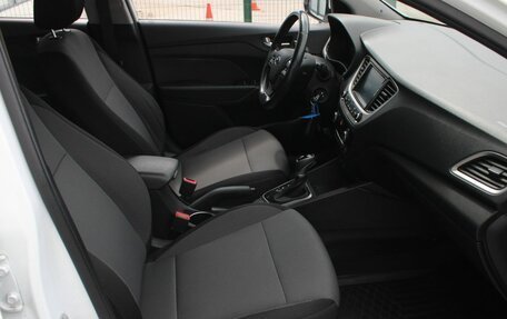 Hyundai Solaris II рестайлинг, 2018 год, 1 420 000 рублей, 15 фотография