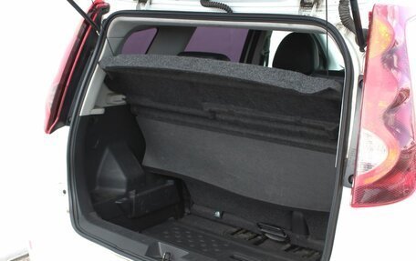 Nissan Note II рестайлинг, 2013 год, 690 000 рублей, 10 фотография