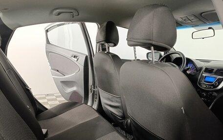 Hyundai Solaris II рестайлинг, 2014 год, 710 000 рублей, 17 фотография