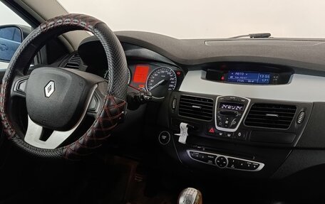 Renault Laguna III рестайлинг, 2008 год, 660 000 рублей, 11 фотография