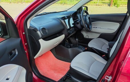 Mitsubishi Mirage VI рестайлинг, 2013 год, 560 000 рублей, 12 фотография