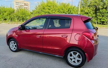 Mitsubishi Mirage VI рестайлинг, 2013 год, 560 000 рублей, 10 фотография