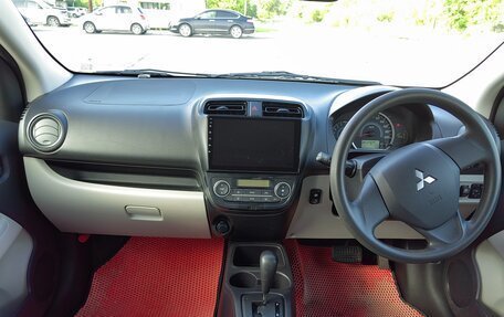 Mitsubishi Mirage VI рестайлинг, 2013 год, 560 000 рублей, 14 фотография
