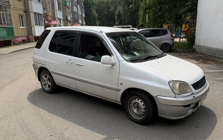 Toyota Raum I, 2001 год, 250 000 рублей, 3 фотография