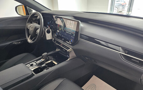 Lexus RX IV рестайлинг, 2026 год, 8 990 000 рублей, 11 фотография