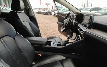 KIA K5, 2021 год, 2 219 000 рублей, 23 фотография