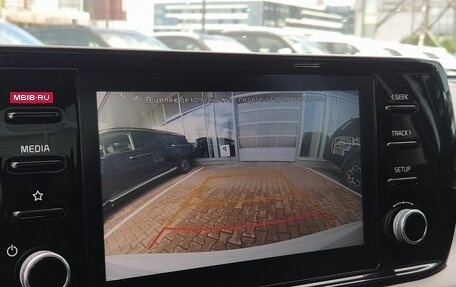 KIA K5, 2021 год, 2 219 000 рублей, 20 фотография