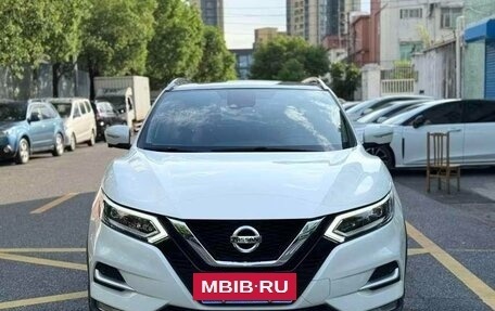 Nissan Qashqai, 2022 год, 1 654 000 рублей, 2 фотография