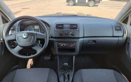 Skoda Fabia II, 2011 год, 699 000 рублей, 17 фотография