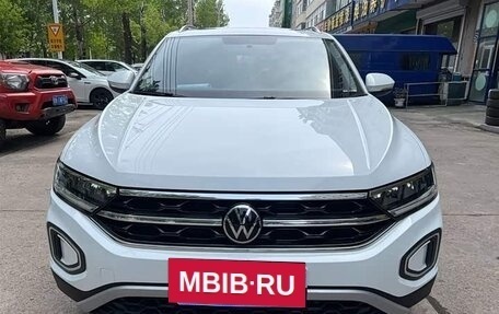 Volkswagen T-Roc I, 2023 год, 1 480 285 рублей, 2 фотография