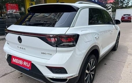 Volkswagen T-Roc I, 2023 год, 1 480 285 рублей, 4 фотография