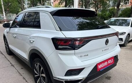 Volkswagen T-Roc I, 2023 год, 1 480 285 рублей, 5 фотография