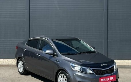 KIA Rio III рестайлинг, 2015 год, 950 000 рублей, 4 фотография