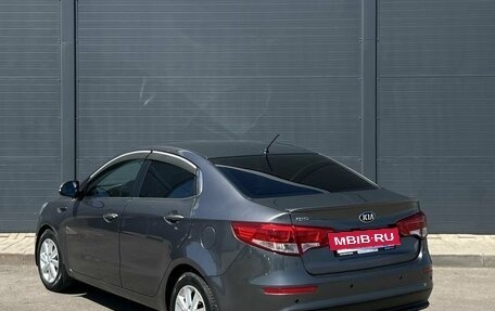 KIA Rio III рестайлинг, 2015 год, 950 000 рублей, 10 фотография
