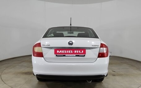 Skoda Rapid I, 2014 год, 590 000 рублей, 6 фотография