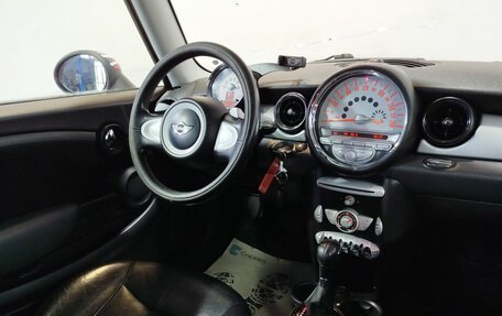 MINI Hatch, 2007 год, 653 000 рублей, 14 фотография