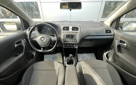 Volkswagen Polo VI (EU Market), 2017 год, 1 150 000 рублей, 10 фотография