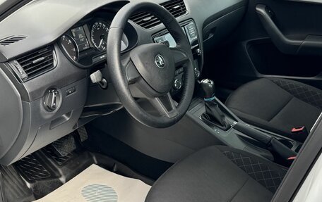 Skoda Octavia, 2017 год, 1 330 000 рублей, 10 фотография