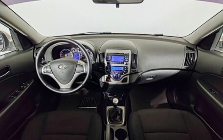 Hyundai i30 I, 2009 год, 650 000 рублей, 10 фотография