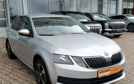 Skoda Octavia, 2017 год, 1 850 000 рублей, 4 фотография