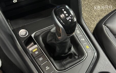 Volkswagen Tiguan II, 2022 год, 2 820 000 рублей, 15 фотография