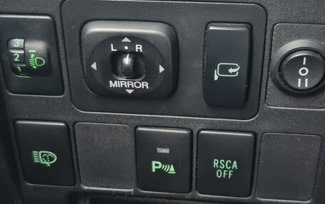 Toyota Land Cruiser 200, 2009 год, 3 050 000 рублей, 9 фотография