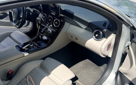Mercedes-Benz C-Класс, 2017 год, 3 200 000 рублей, 5 фотография