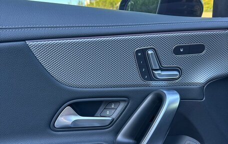 Mercedes-Benz CLA, 2021 год, 2 899 999 рублей, 16 фотография